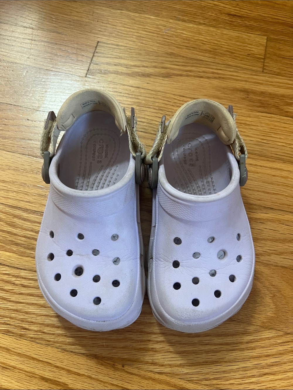Kids Light Purple Comfort Clog with Back Strap - size 9